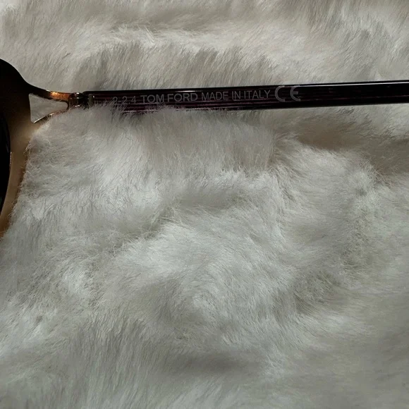 Tom Ford Purple and gold Sunglasses - Picture 9 of 15